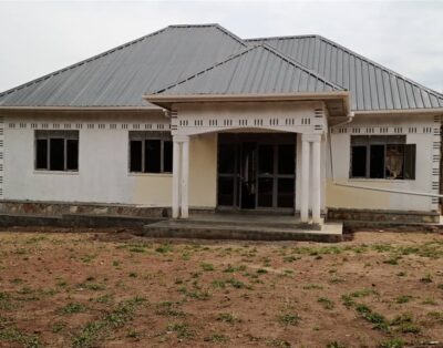 How Many Iron Sheets For 3 Bedroom House in Uganda